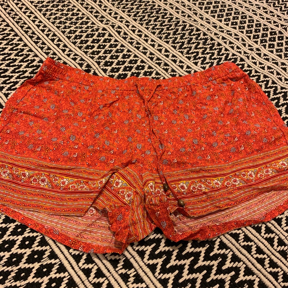 Boho floral orange shorts